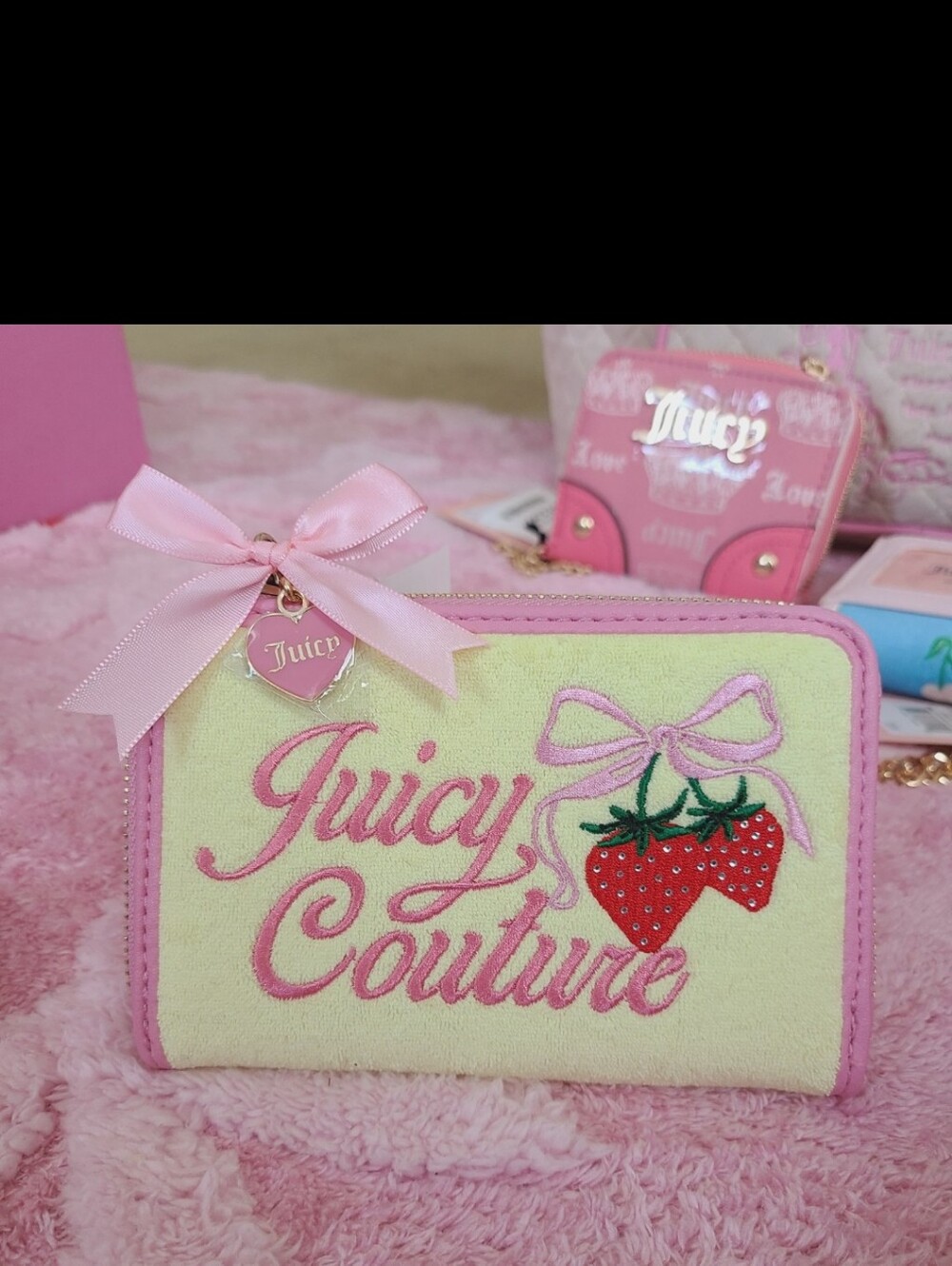 Juicy Couture Wallet 🍓